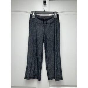 Lululemon Grey Heathered Crop Yoga Pants *measurements indicate size 4*